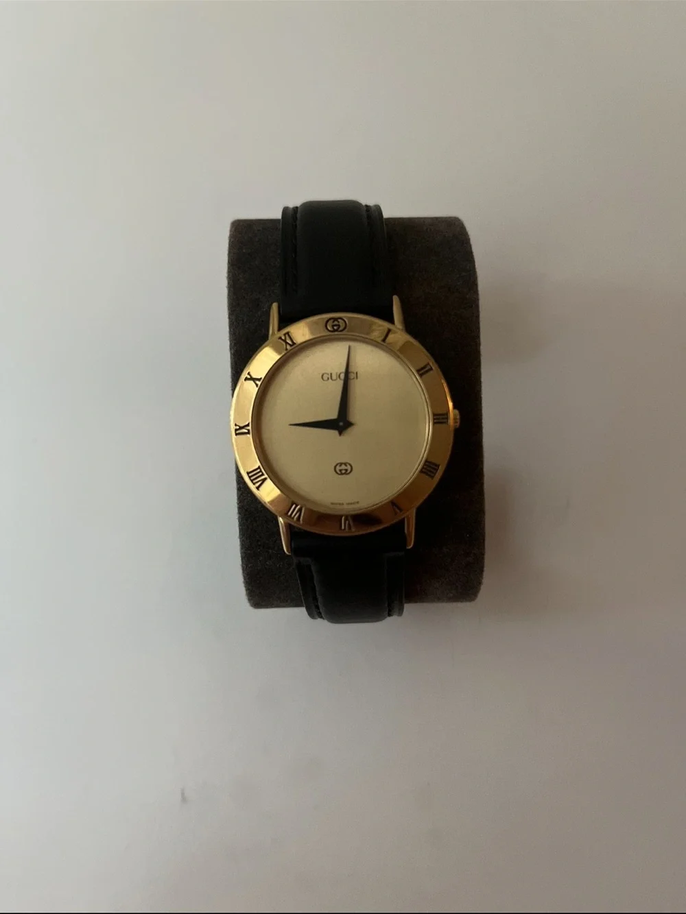 Vintage Gucci 3000M Gold Tone Swiss Watch Working Men’s Luxury Watch